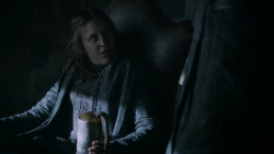 extant_GameOfThrones_2x08-ThePrinceOfWinterfell_0153