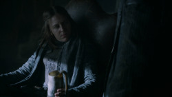 extant_GameOfThrones_2x08-ThePrinceOfWinterfell_0178
