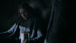 extant_GameOfThrones_2x08-ThePrinceOfWinterfell_0196
