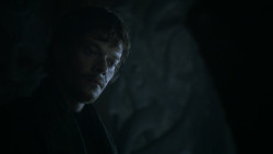 extant_GameOfThrones_2x08-ThePrinceOfWinterfell_0246