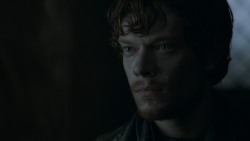 extant_GameOfThrones_2x08-ThePrinceOfWinterfell_0364
