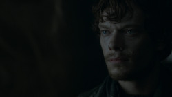 extant_GameOfThrones_2x08-ThePrinceOfWinterfell_0372