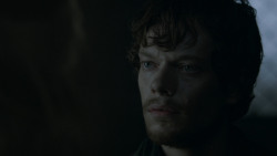 extant_GameOfThrones_2x08-ThePrinceOfWinterfell_0401