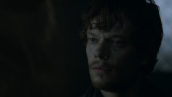 extant_GameOfThrones_2x08-ThePrinceOfWinterfell_0403
