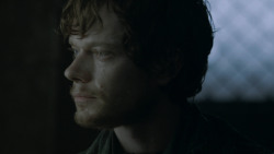 extant_GameOfThrones_2x08-ThePrinceOfWinterfell_0426