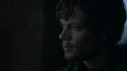 extant_GameOfThrones_2x08-ThePrinceOfWinterfell_0432