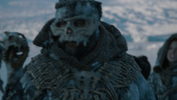 extant_GameOfThrones_2x08-ThePrinceOfWinterfell_0498