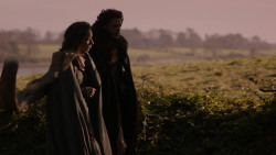 extant_GameOfThrones_2x08-ThePrinceOfWinterfell_0798
