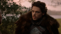 extant_GameOfThrones_2x08-ThePrinceOfWinterfell_0841