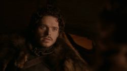 extant_GameOfThrones_2x08-ThePrinceOfWinterfell_1068