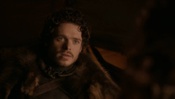 extant_GameOfThrones_2x08-ThePrinceOfWinterfell_1071