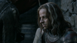 extant_GameOfThrones_2x08-ThePrinceOfWinterfell_2646
