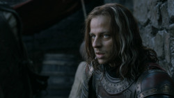 extant_GameOfThrones_2x08-ThePrinceOfWinterfell_2655