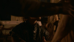 extant_GameOfThrones_2x08-ThePrinceOfWinterfell_3274