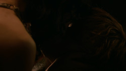 extant_GameOfThrones_2x08-ThePrinceOfWinterfell_3494