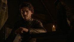 extant_GameOfThrones_2x08-ThePrinceOfWinterfell_3523