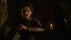 extant_GameOfThrones_2x08-ThePrinceOfWinterfell_3527