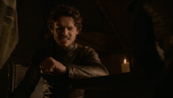 extant_GameOfThrones_2x08-ThePrinceOfWinterfell_3530
