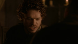 extant_GameOfThrones_2x08-ThePrinceOfWinterfell_3573