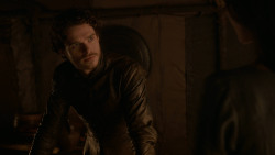 extant_GameOfThrones_2x08-ThePrinceOfWinterfell_3735