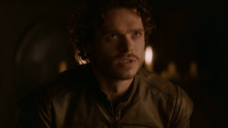 extant_GameOfThrones_2x08-ThePrinceOfWinterfell_4134