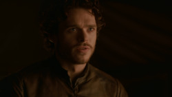 extant_GameOfThrones_2x08-ThePrinceOfWinterfell_4135