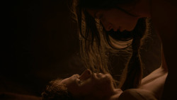 extant_GameOfThrones_2x08-ThePrinceOfWinterfell_4264