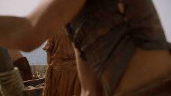 extant_GameOfThrones_2x08-ThePrinceOfWinterfell_4914