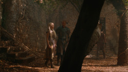 extant_GameOfThrones_2x08-ThePrinceOfWinterfell_5127