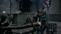 extant_GameOfThrones_2x08-ThePrinceOfWinterfell_5336