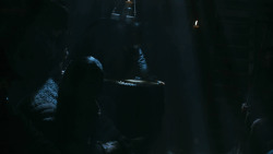 extant_GameOfThrones_2x09-Blackwater_0163