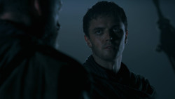 extant_GameOfThrones_2x09-Blackwater_0220