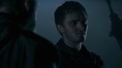 extant_GameOfThrones_2x09-Blackwater_0232