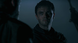 extant_GameOfThrones_2x09-Blackwater_0268