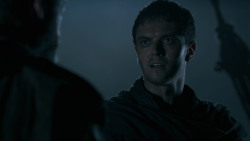 extant_GameOfThrones_2x09-Blackwater_0270