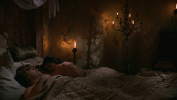 extant_GameOfThrones_2x09-Blackwater_0359