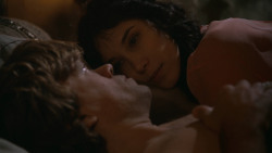 extant_GameOfThrones_2x09-Blackwater_0377