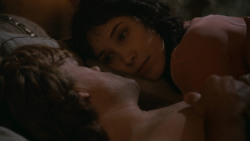 extant_GameOfThrones_2x09-Blackwater_0424