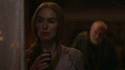 extant_GameOfThrones_2x09-Blackwater_0572
