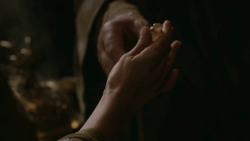 extant_GameOfThrones_2x09-Blackwater_0588