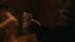 extant_GameOfThrones_2x09-Blackwater_0712
