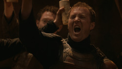 extant_GameOfThrones_2x09-Blackwater_0731