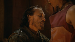 extant_GameOfThrones_2x09-Blackwater_0793