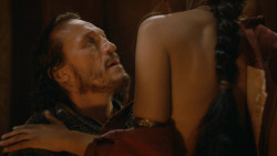 extant_GameOfThrones_2x09-Blackwater_0807
