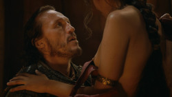 extant_GameOfThrones_2x09-Blackwater_0809
