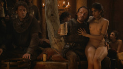extant_GameOfThrones_2x09-Blackwater_0880
