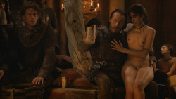 extant_GameOfThrones_2x09-Blackwater_0881