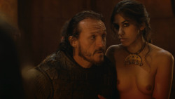 extant_GameOfThrones_2x09-Blackwater_0968