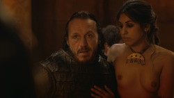 extant_GameOfThrones_2x09-Blackwater_0996