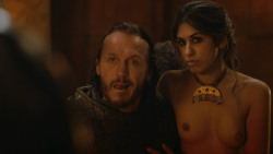 extant_GameOfThrones_2x09-Blackwater_1010